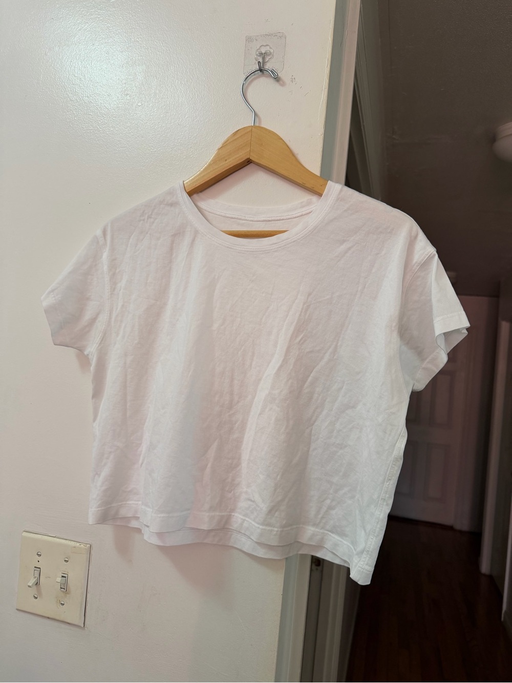 lululemon athletica White Short Sleeve Crew Tee